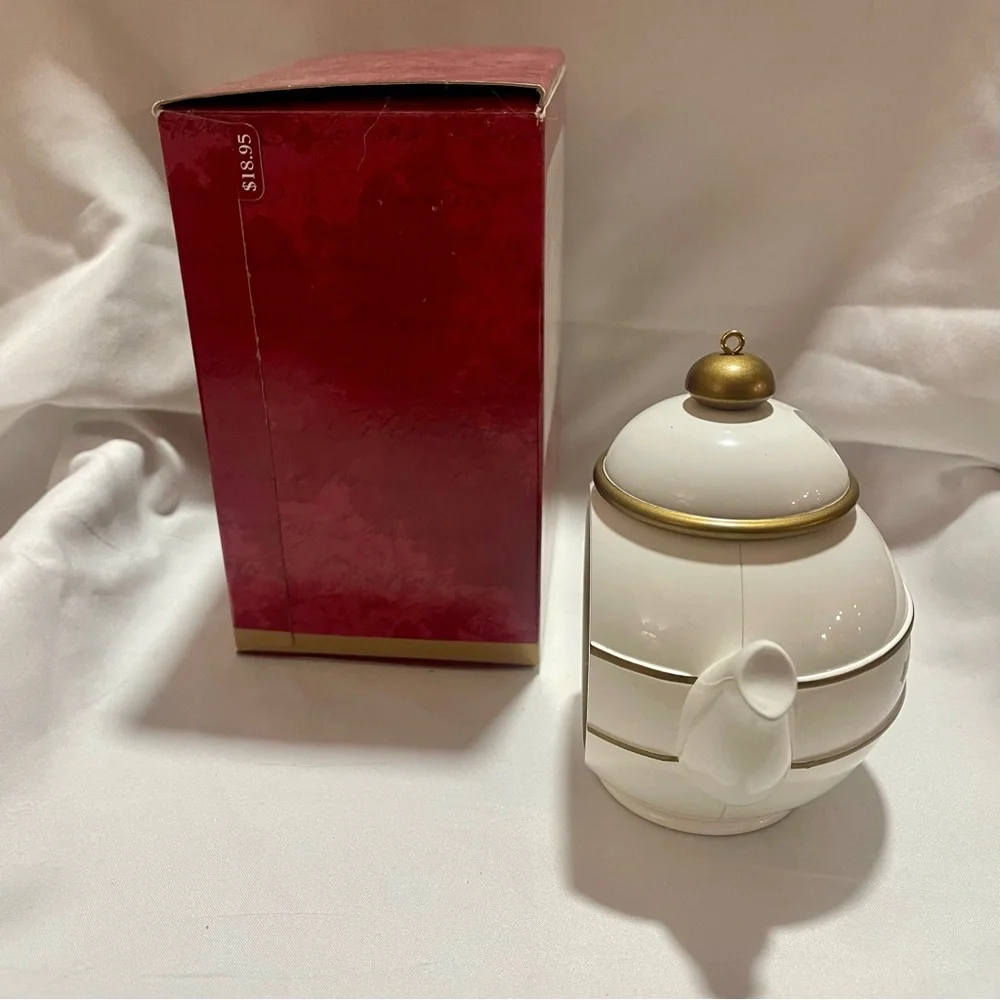 Hallmark Keepsake Christmas Ornament Tea Party Magic Light 3-D Signed By Artist
